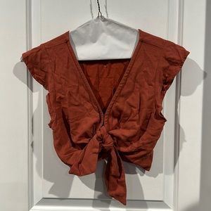 Abercrombie Front tie knot shirt